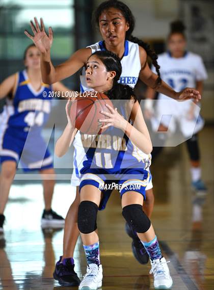 Thumbnail 2 in Charter Oak @ Diamond Ranch photogallery.