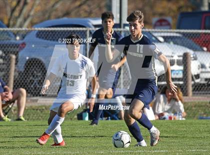 Thumbnail 3 in Maloney vs Newington (CIAC Class LL First Round) photogallery.