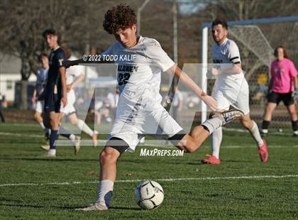 Thumbnail 2 in Maloney vs Newington (CIAC Class LL First Round) photogallery.