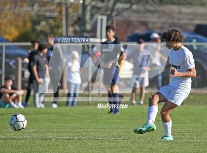 Thumbnail 1 in Maloney vs Newington (CIAC Class LL First Round) photogallery.