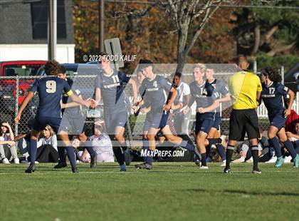 Thumbnail 1 in Maloney vs Newington (CIAC Class LL First Round) photogallery.