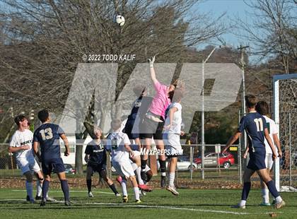 Thumbnail 2 in Maloney vs Newington (CIAC Class LL First Round) photogallery.