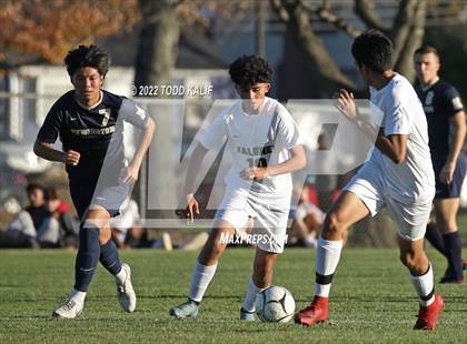 Thumbnail 3 in Maloney vs Newington (CIAC Class LL First Round) photogallery.
