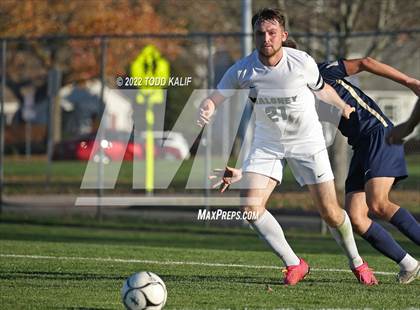 Thumbnail 3 in Maloney vs Newington (CIAC Class LL First Round) photogallery.