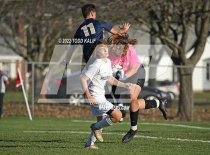 Thumbnail 1 in Maloney vs Newington (CIAC Class LL First Round) photogallery.