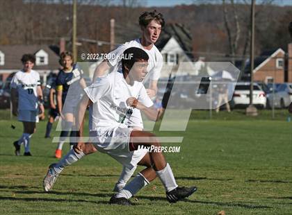 Thumbnail 3 in Maloney vs Newington (CIAC Class LL First Round) photogallery.