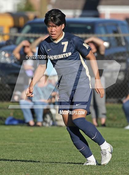 Thumbnail 2 in Maloney vs Newington (CIAC Class LL First Round) photogallery.