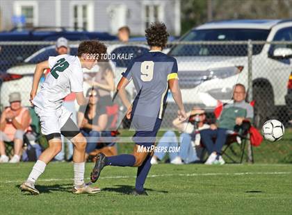 Thumbnail 3 in Maloney vs Newington (CIAC Class LL First Round) photogallery.