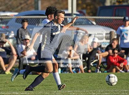 Thumbnail 1 in Maloney vs Newington (CIAC Class LL First Round) photogallery.
