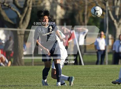 Thumbnail 2 in Maloney vs Newington (CIAC Class LL First Round) photogallery.