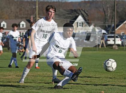 Thumbnail 2 in Maloney vs Newington (CIAC Class LL First Round) photogallery.