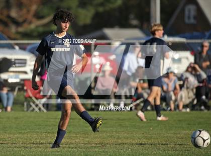 Thumbnail 1 in Maloney vs Newington (CIAC Class LL First Round) photogallery.