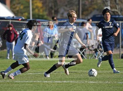 Thumbnail 2 in Maloney vs Newington (CIAC Class LL First Round) photogallery.