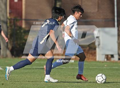 Thumbnail 3 in Maloney vs Newington (CIAC Class LL First Round) photogallery.
