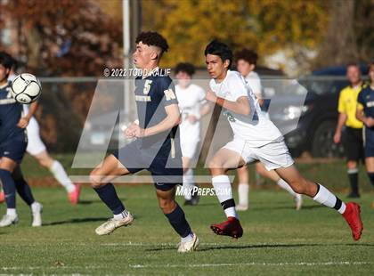 Thumbnail 1 in Maloney vs Newington (CIAC Class LL First Round) photogallery.