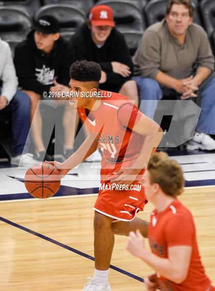 Thumbnail 1 in Apollo vs. Williams Field (Hoopin it up at the Arena) photogallery.