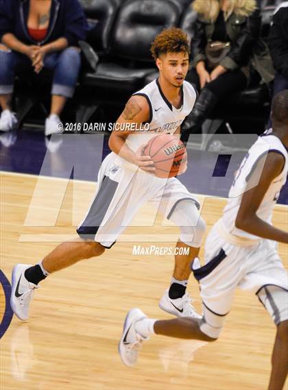 Thumbnail 3 in Apollo vs. Williams Field (Hoopin it up at the Arena) photogallery.