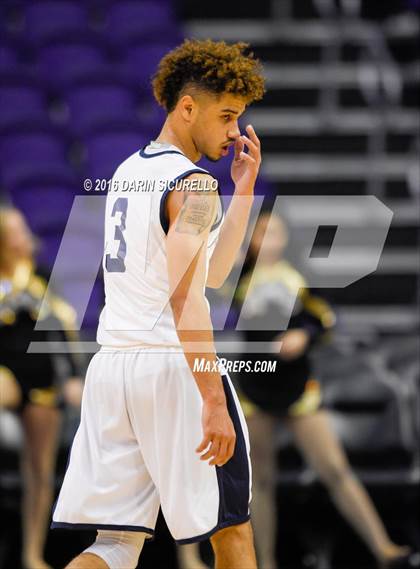 Thumbnail 1 in Apollo vs. Williams Field (Hoopin it up at the Arena) photogallery.