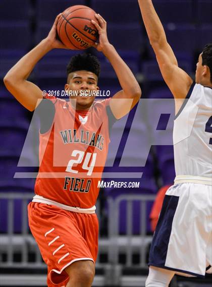 Thumbnail 1 in Apollo vs. Williams Field (Hoopin it up at the Arena) photogallery.