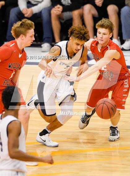 Thumbnail 3 in Apollo vs. Williams Field (Hoopin it up at the Arena) photogallery.
