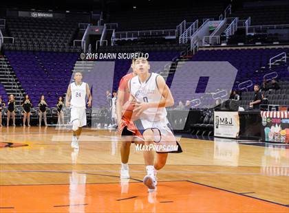 Thumbnail 1 in Apollo vs. Williams Field (Hoopin it up at the Arena) photogallery.