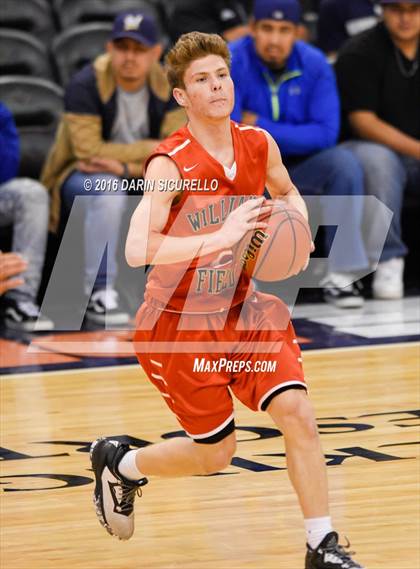 Thumbnail 2 in Apollo vs. Williams Field (Hoopin it up at the Arena) photogallery.