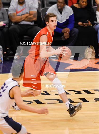 Thumbnail 2 in Apollo vs. Williams Field (Hoopin it up at the Arena) photogallery.