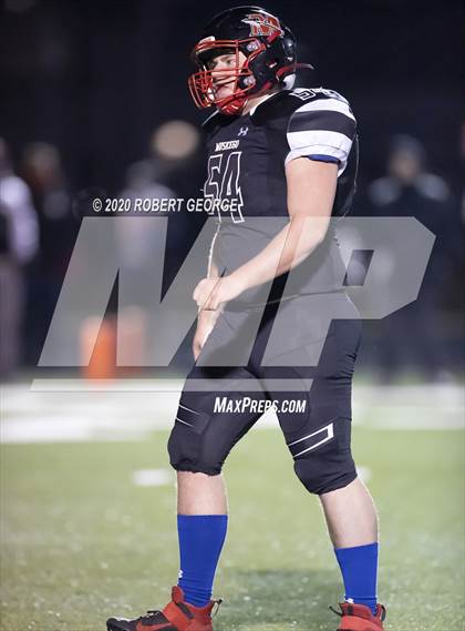 Thumbnail 2 in Arrowhead vs Muskego (WIAA Round 1 Playoff) photogallery.