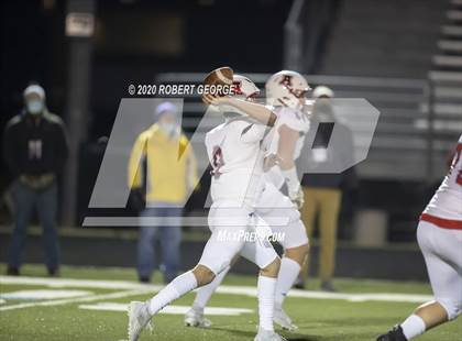 Thumbnail 2 in Arrowhead vs Muskego (WIAA Round 1 Playoff) photogallery.