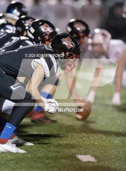 Thumbnail 1 in Arrowhead vs Muskego (WIAA Round 1 Playoff) photogallery.
