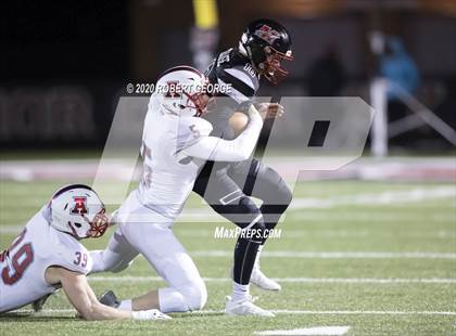 Thumbnail 1 in Arrowhead vs Muskego (WIAA Round 1 Playoff) photogallery.