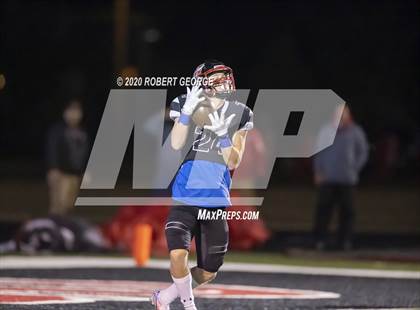 Thumbnail 2 in Arrowhead vs Muskego (WIAA Round 1 Playoff) photogallery.