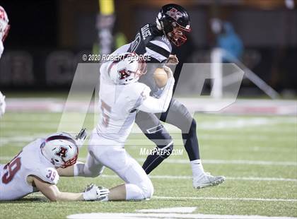 Thumbnail 2 in Arrowhead vs Muskego (WIAA Round 1 Playoff) photogallery.