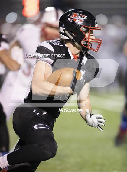 Thumbnail 1 in Arrowhead vs Muskego (WIAA Round 1 Playoff) photogallery.