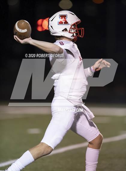 Thumbnail 1 in Arrowhead vs Muskego (WIAA Round 1 Playoff) photogallery.