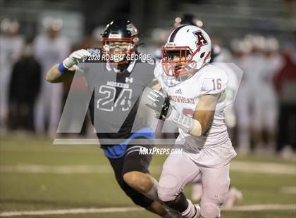 Thumbnail 2 in Arrowhead vs Muskego (WIAA Round 1 Playoff) photogallery.