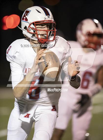 Thumbnail 3 in Arrowhead vs Muskego (WIAA Round 1 Playoff) photogallery.