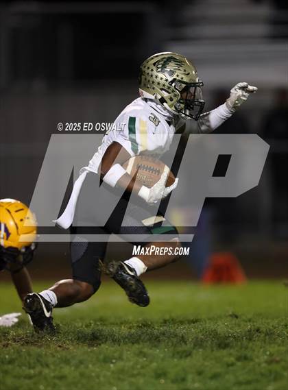 Thumbnail 3 in Concord @ Middletown (CIF NCS D7 Semifinal) photogallery.