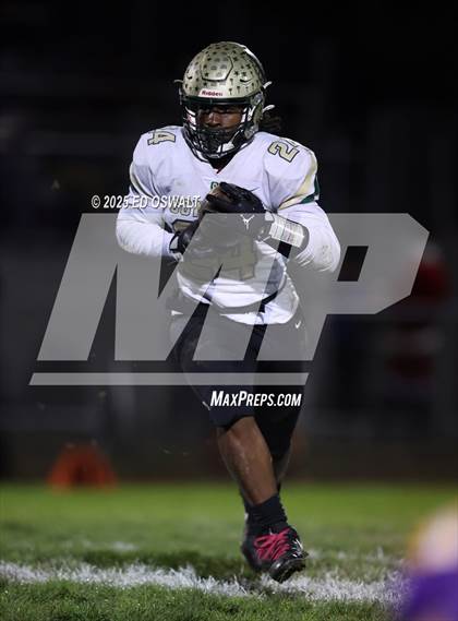 Thumbnail 3 in Concord @ Middletown (CIF NCS D7 Semifinal) photogallery.