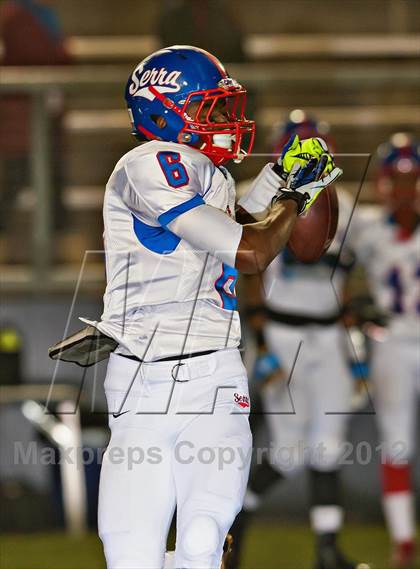 Thumbnail 3 in Edison vs. Serra (CIF SoCal Regional D2 Final) photogallery.