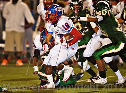 Thumbnail 2 in Edison vs. Serra (CIF SoCal Regional D2 Final) photogallery.