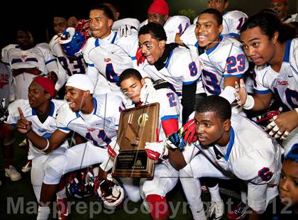 Thumbnail 3 in Edison vs. Serra (CIF SoCal Regional D2 Final) photogallery.