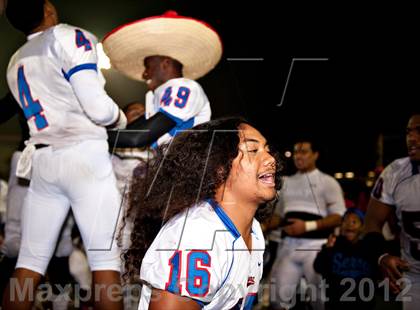 Thumbnail 2 in Edison vs. Serra (CIF SoCal Regional D2 Final) photogallery.