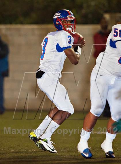 Thumbnail 3 in Edison vs. Serra (CIF SoCal Regional D2 Final) photogallery.