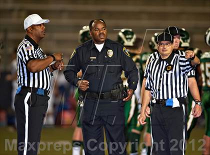 Thumbnail 2 in Edison vs. Serra (CIF SoCal Regional D2 Final) photogallery.