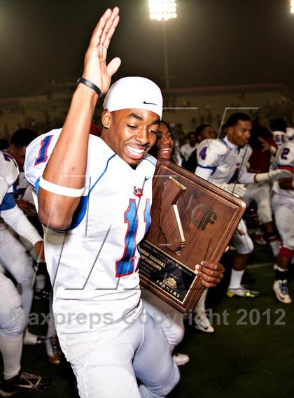 Thumbnail 2 in Edison vs. Serra (CIF SoCal Regional D2 Final) photogallery.