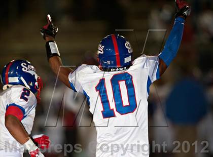 Thumbnail 3 in Edison vs. Serra (CIF SoCal Regional D2 Final) photogallery.