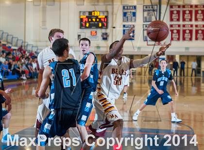 Thumbnail 3 in Bellarmine vs. Menlo-Atherton (CIF CCS D1 Final) photogallery.