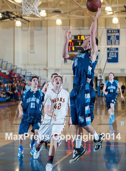 Thumbnail 2 in Bellarmine vs. Menlo-Atherton (CIF CCS D1 Final) photogallery.