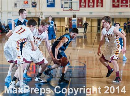 Thumbnail 3 in Bellarmine vs. Menlo-Atherton (CIF CCS D1 Final) photogallery.
